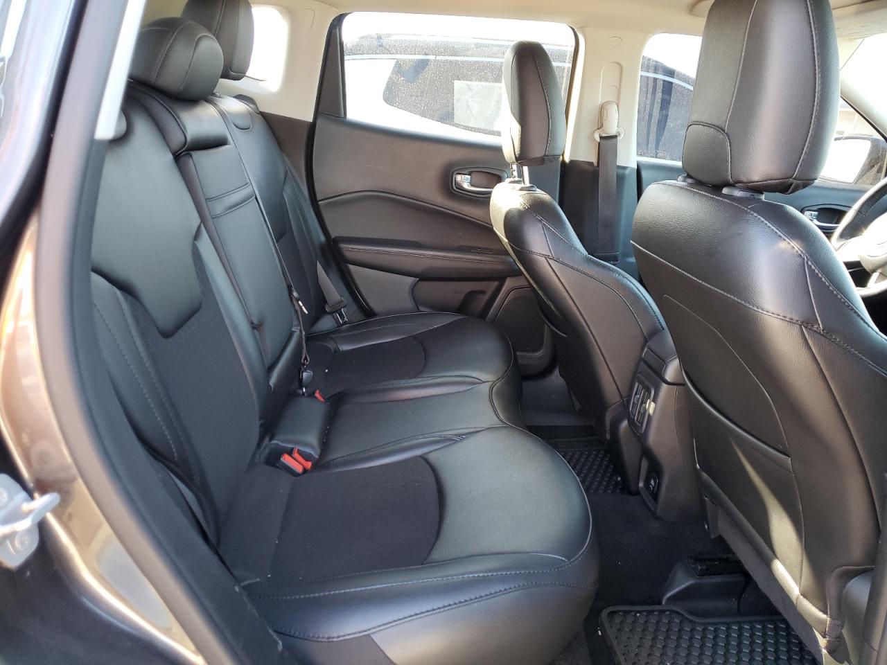 2020 Jeep Compass Latitude VIN: 3C4NJDBB3LT134338 Lot: 89734795