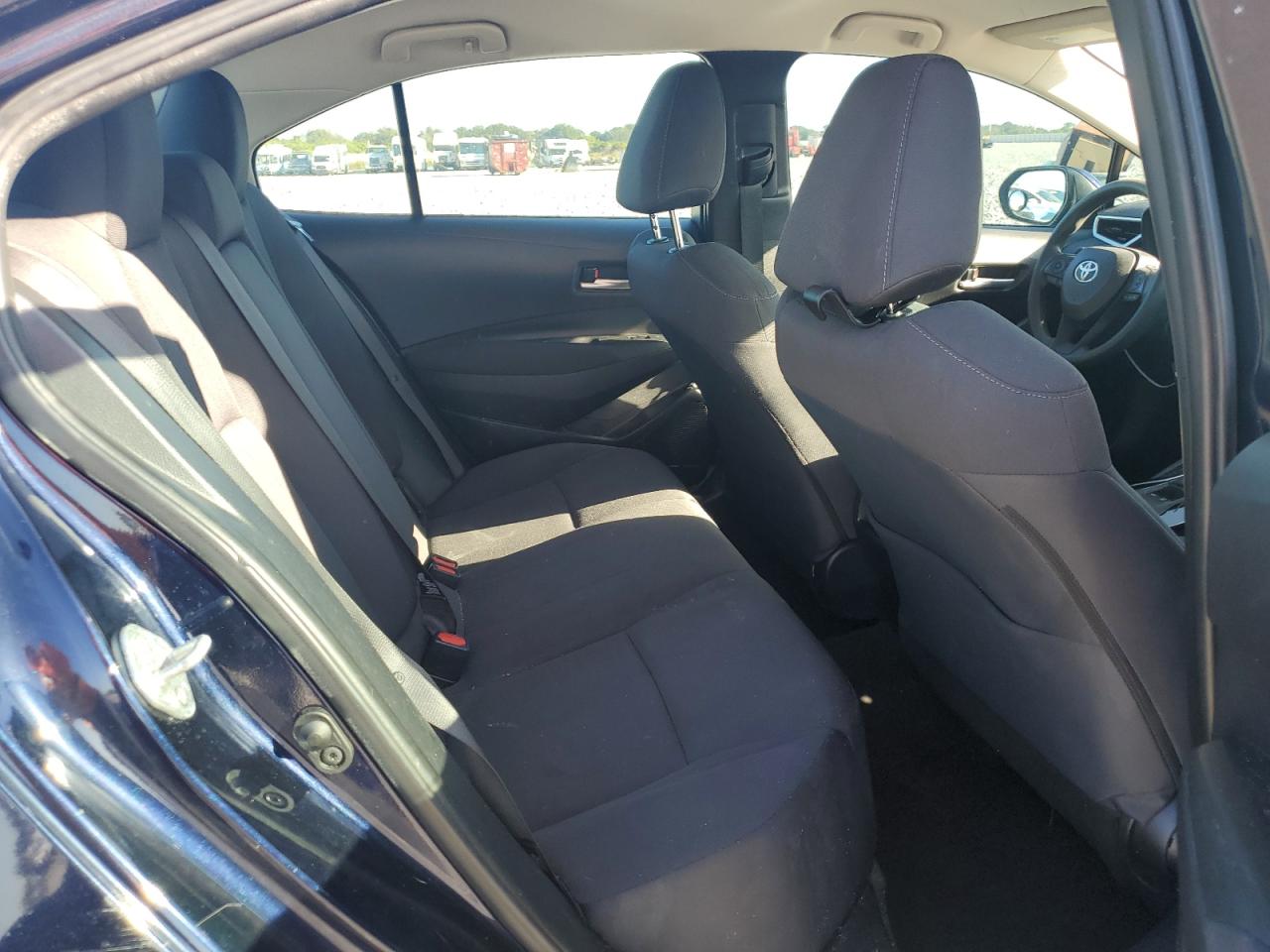 2020 Toyota Corolla Le VIN: 5YFEPRAE2LP089788 Lot: 82414605