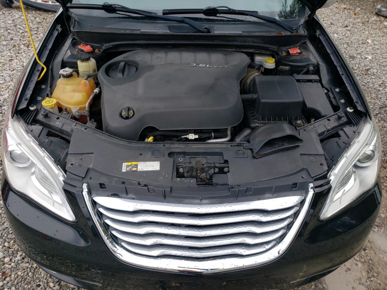 2014 Chrysler 200 Limited VIN: 1C3CCBCG4EN100139 Lot: 82188035