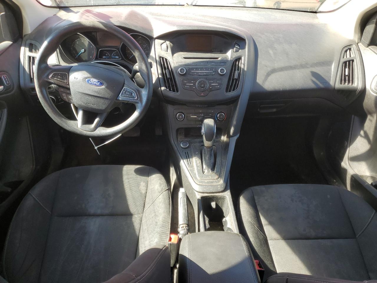 2017 Ford Focus Se VIN: 1FADP3F24HL203061 Lot: 85556575