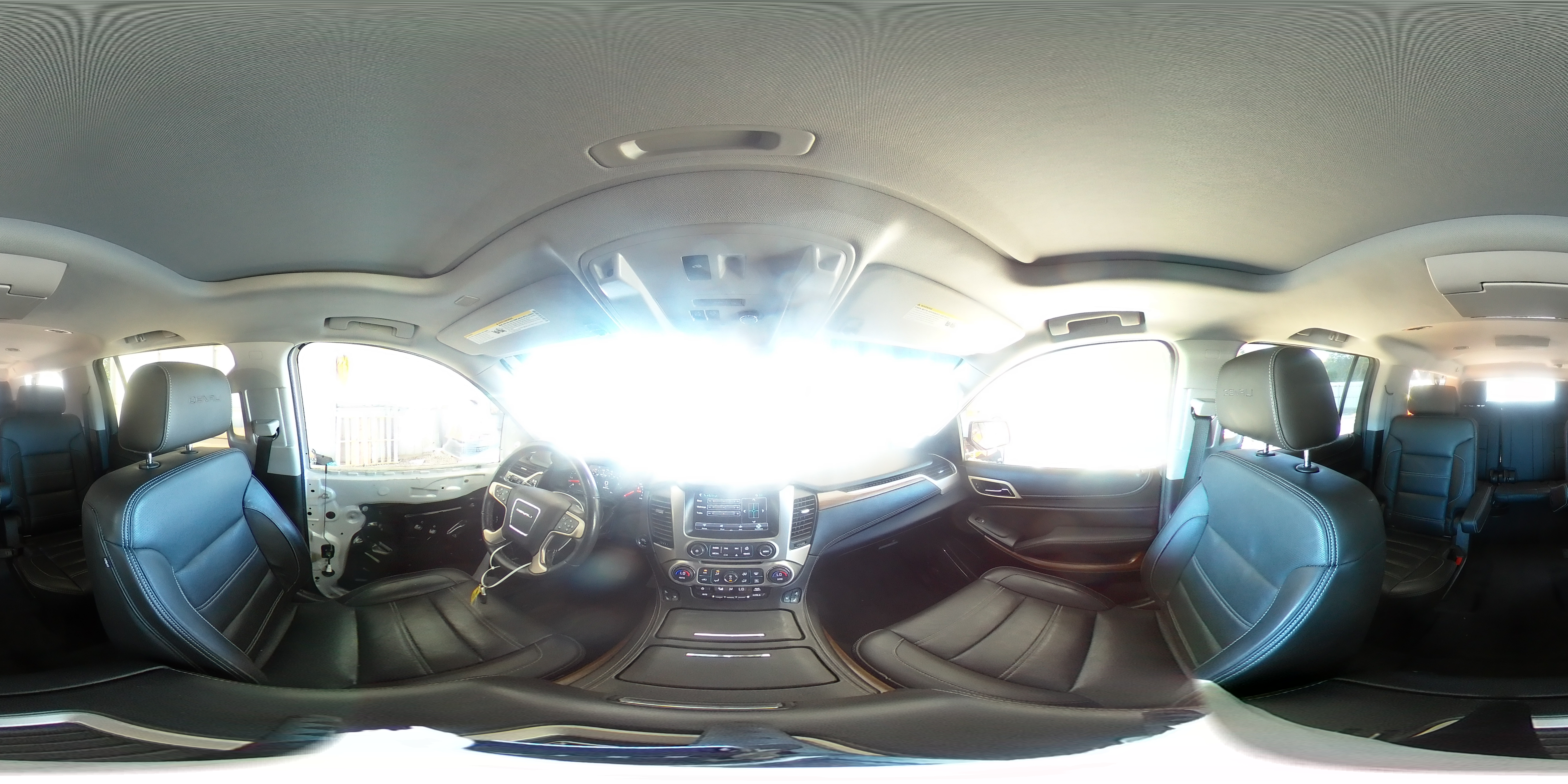 2019 GMC Yukon Xl Denali VIN: 1GKS2HKJ6KR265368 Lot: 90077895