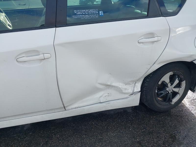 2015 TOYOTA PRIUS T SPIRIT VVT-I CVT 