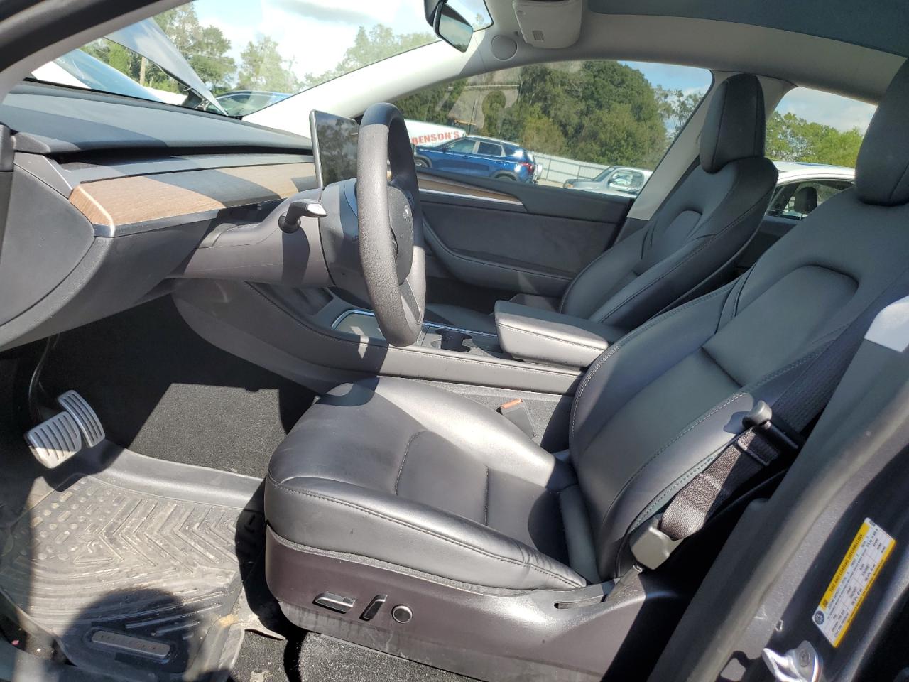 2023 Tesla Model Y VIN: 7SAYGDEF8PF692848 Lot: 90039725