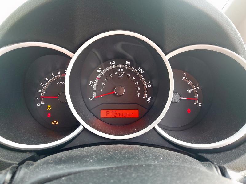 2010 KIA VENGA 1.6 2 5DR AUTO