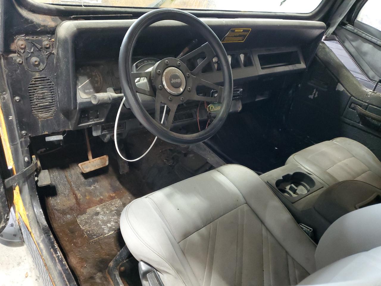 1991 Jeep Wrangler / Yj VIN: 2J4FY29S7MJ114438 Lot: 86594015