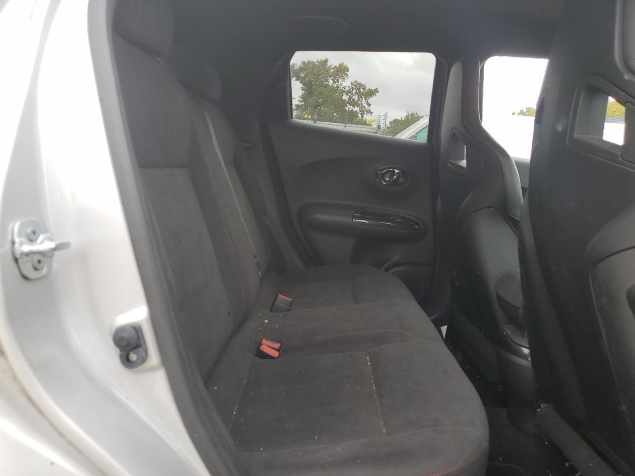 2015 Nissan Juke Nismo Rs VIN: JN8DF5MV3FT250637 Lot: 82412665