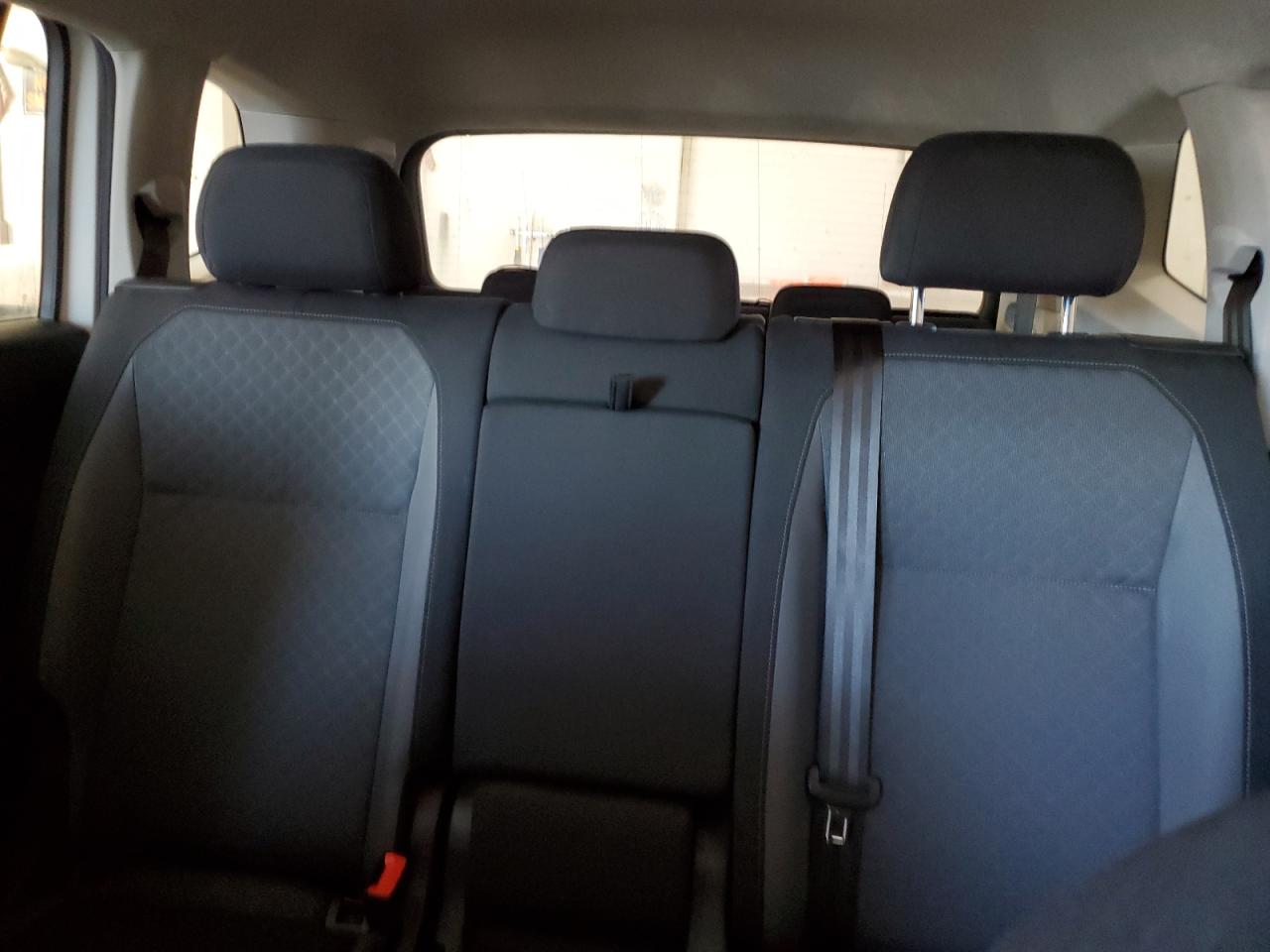 2019 Volkswagen Tiguan S VIN: 3VV1B7AX8KM116826 Lot: 86462005