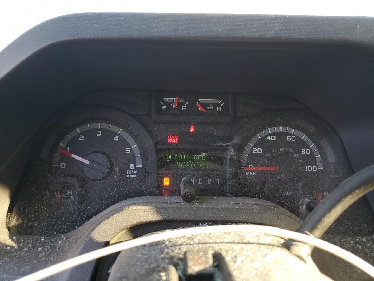 2011 Ford E150 Delivery Van VIN: 1FTNE1EW8BDA84543 Lot: 87282315