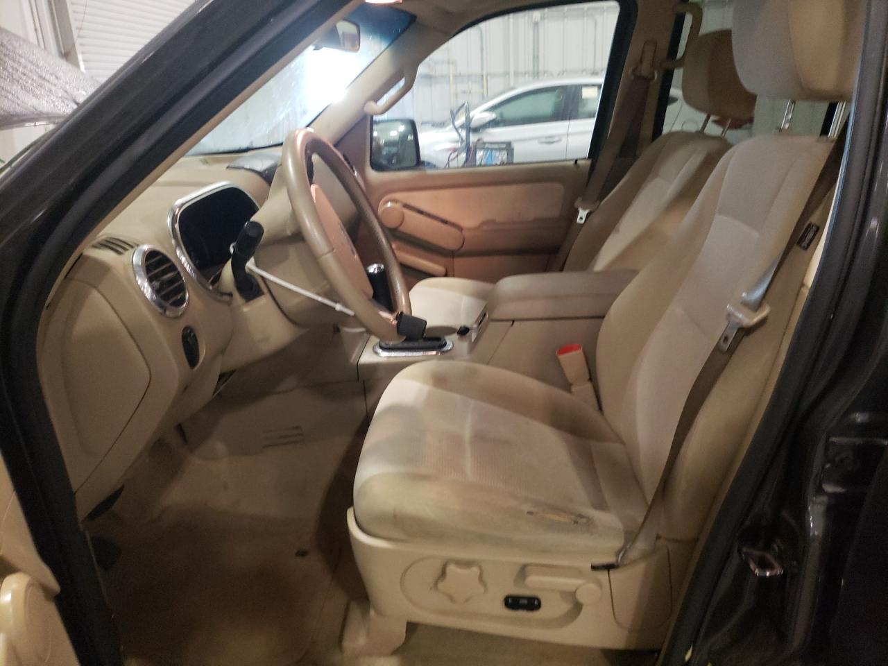 2007 Ford Explorer Xlt VIN: 1FMEU73E17UB00987 Lot: 86229725