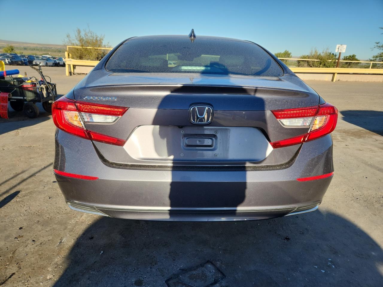 2018 Honda Accord Exl VIN: 1HGCV1F65JA097810 Lot: 82269335