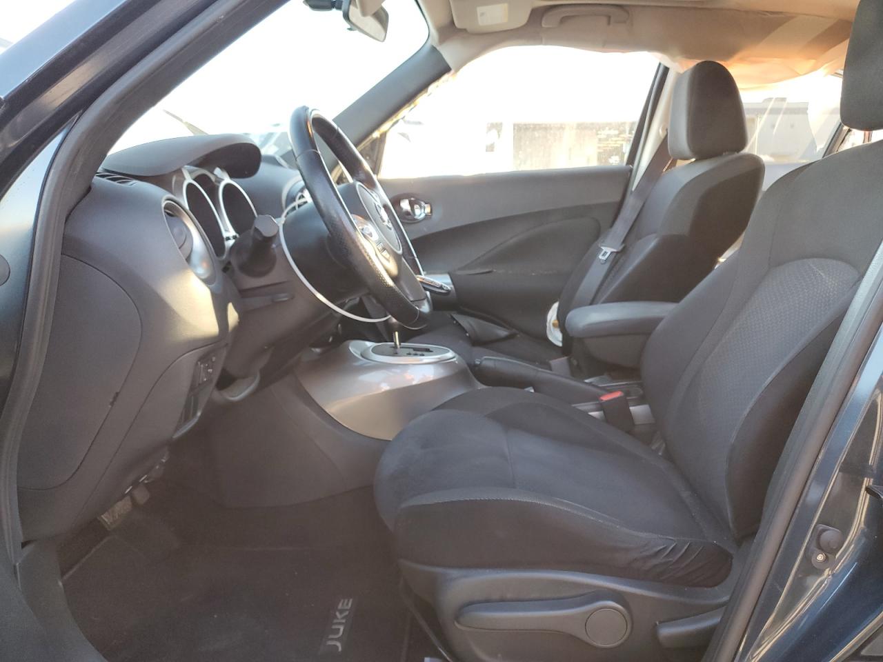 2013 Nissan Juke S VIN: JN8AF5MR1DT208843 Lot: 82568025