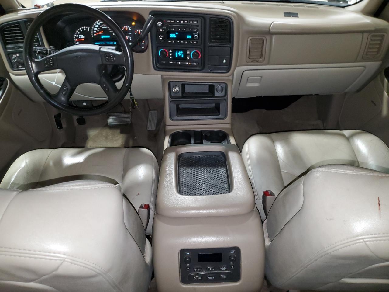 2005 Chevrolet Suburban K1500 VIN: 1GNFK16Z35J244122 Lot: 85821045