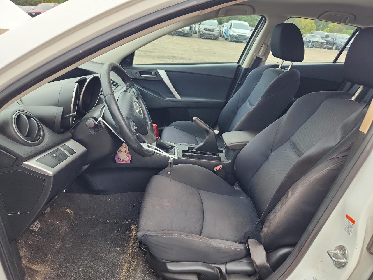 2010 Mazda 3 S VIN: JM1BL1H56A1335507 Lot: 89658005