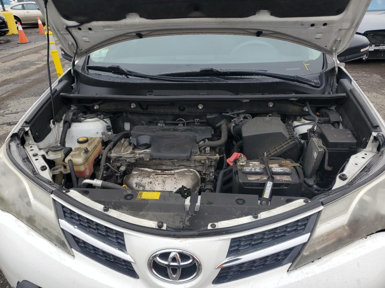 2014 Toyota Rav4 Le VIN: JTMBFREV4ED058936 Lot: 86062055