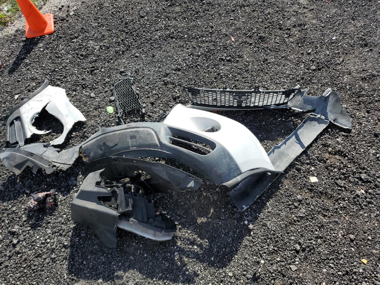 2011 Mitsubishi Outlander Es VIN: JA4AS2AW2BU010340 Lot: 82574705