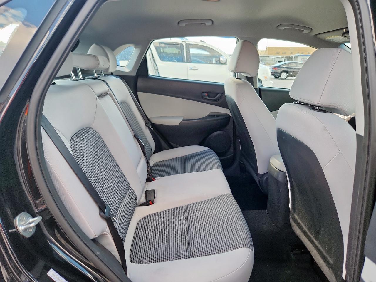 2022 Hyundai Kona Sel VIN: KM8K22AB0NU781967 Lot: 84975805