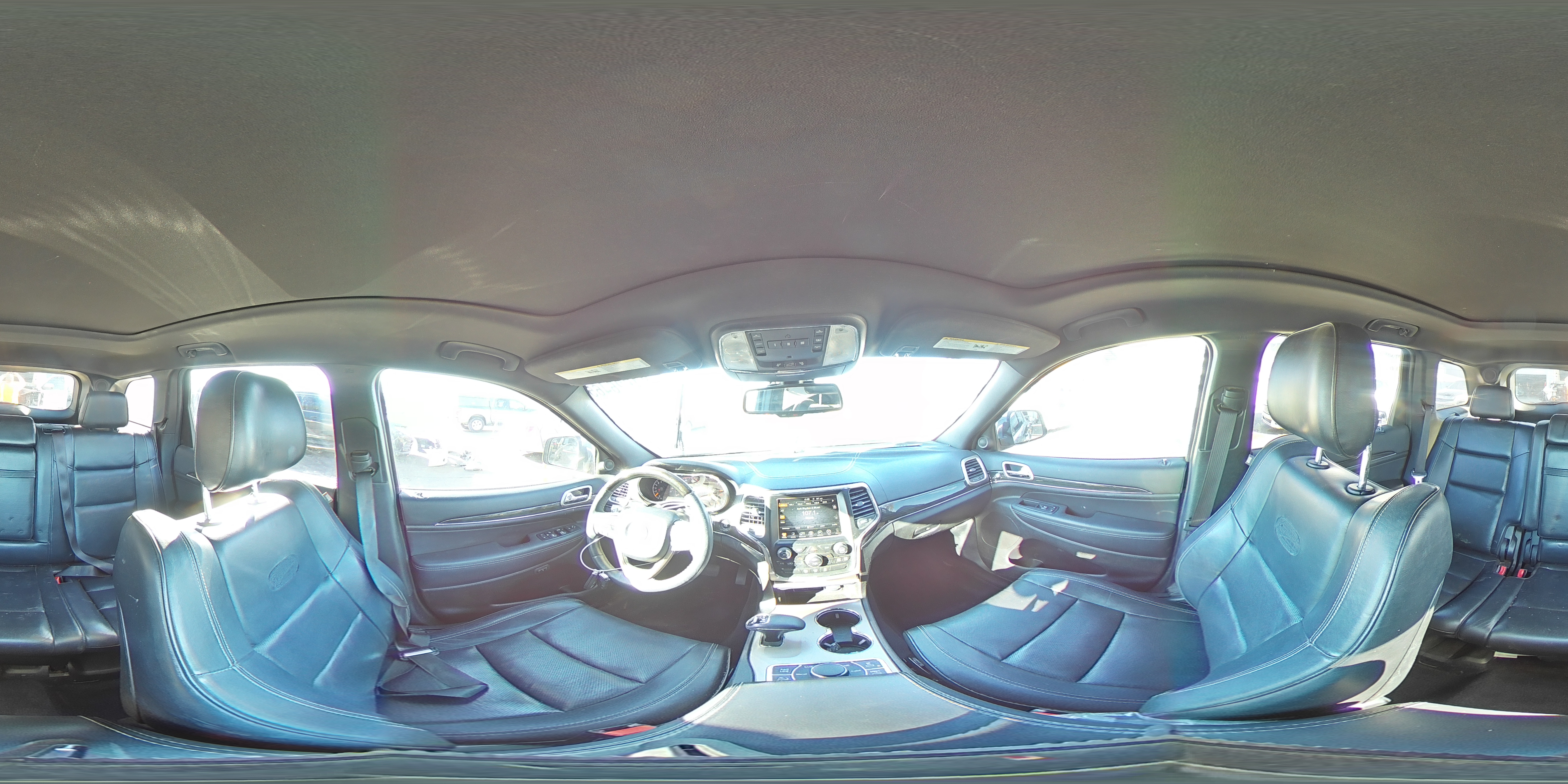 2014 Jeep Grand Cherokee Overland VIN: 1C4RJFCG0EC466629 Lot: 84626465