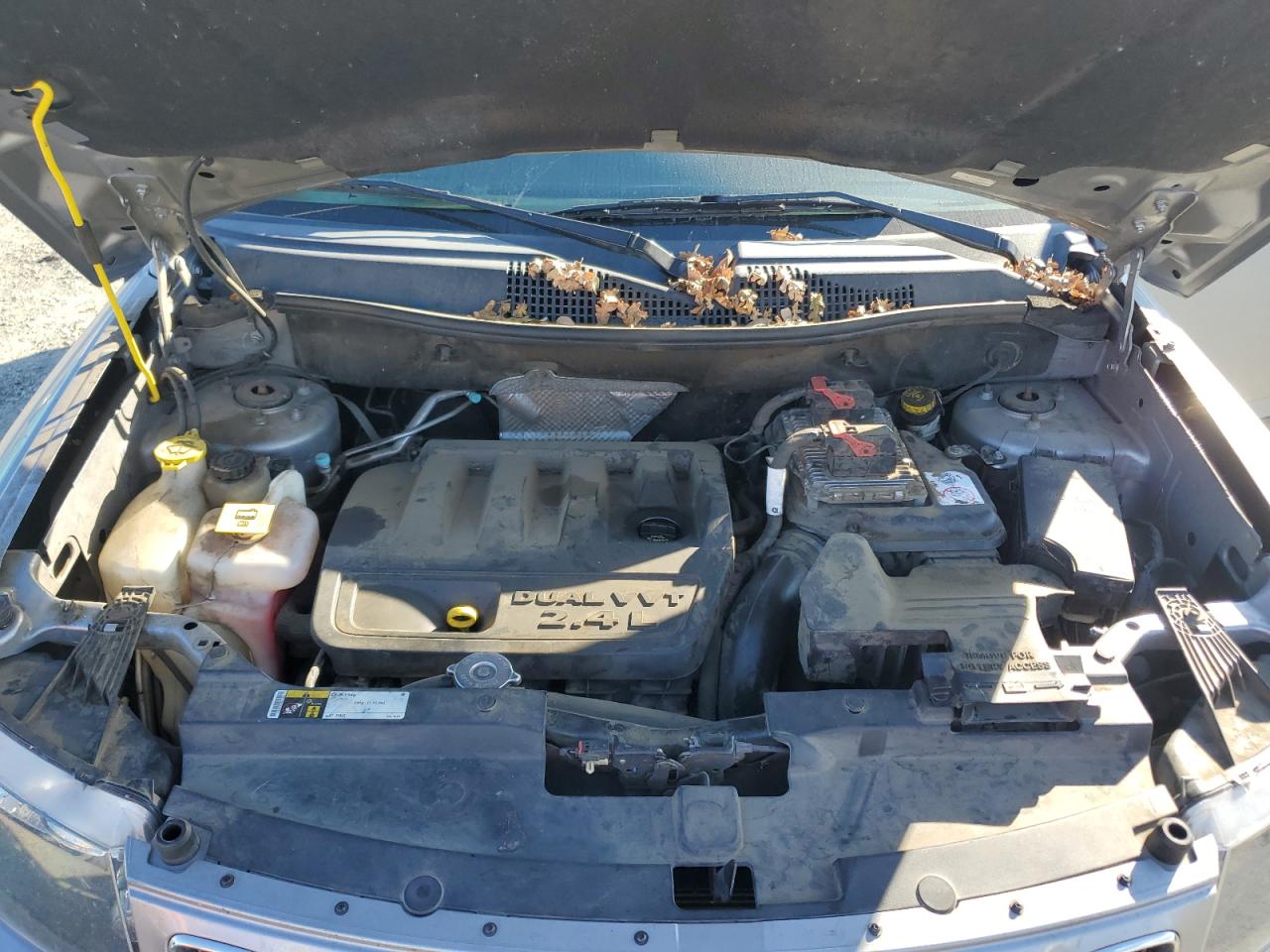 2016 Jeep Compass Latitude VIN: 1C4NJDEB7GD758523 Lot: 90304905