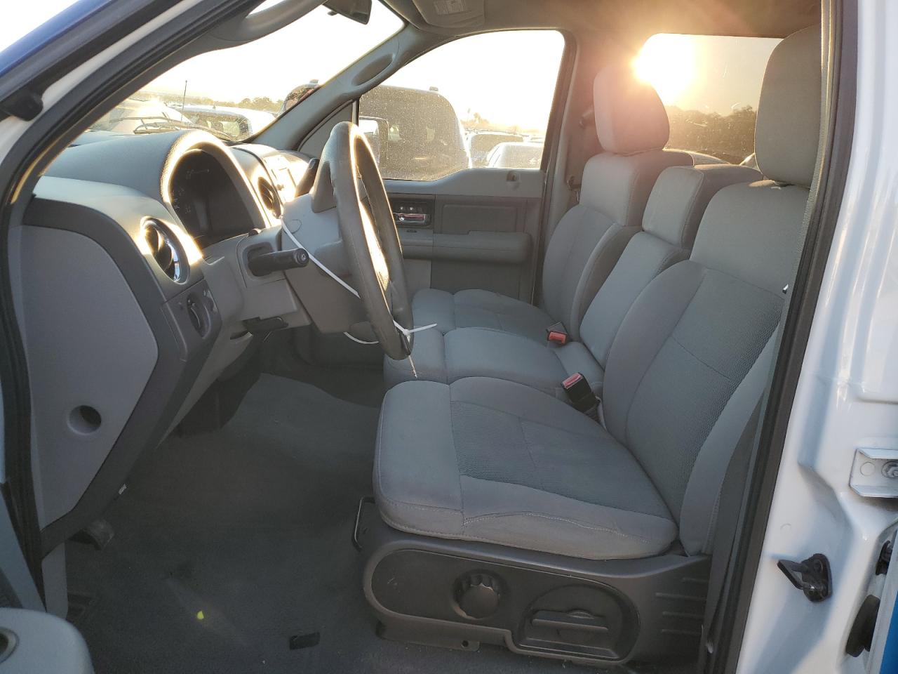 2005 Ford F150 Supercrew VIN: 1FTPW12505FA43981 Lot: 86880325