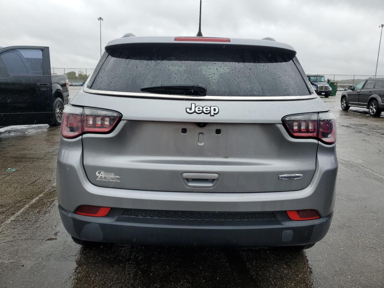 2019 Jeep Compass Latitude VIN: 3C4NJCBB6KT819894 Lot: 90703585