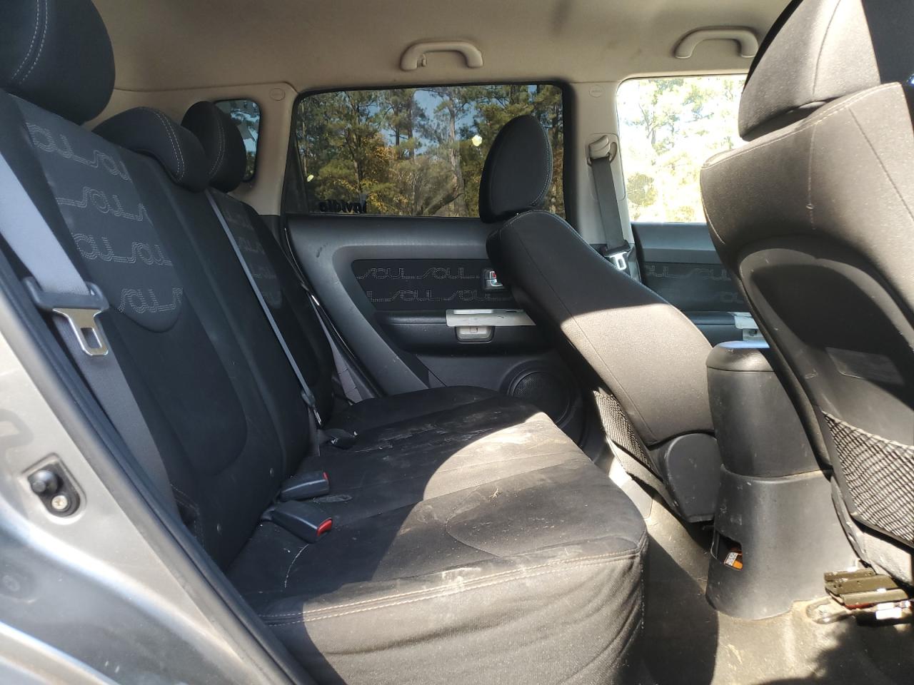 2012 Kia Soul + VIN: KNDJT2A64C7378974 Lot: 89566185