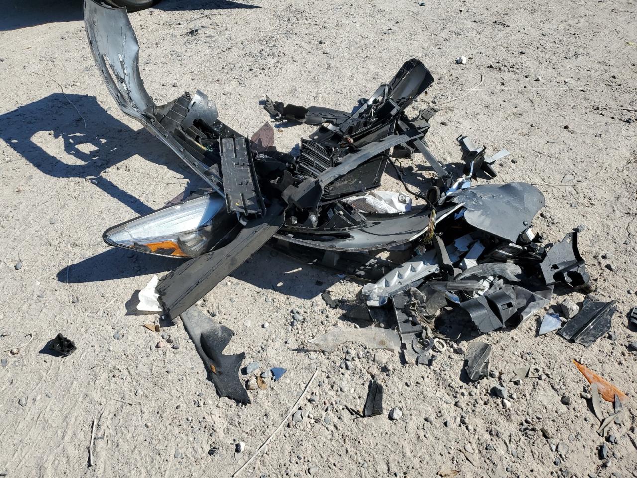 2016 Ford Escape Titanium VIN: 1FMCU0J9XGUA97107 Lot: 86629005