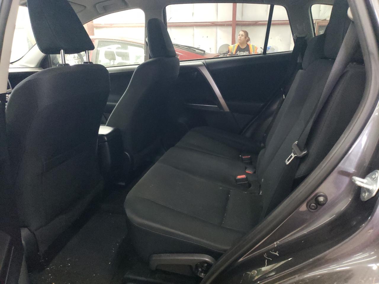 2016 Toyota Rav4 Le VIN: JTMBFREV4GJ089690 Lot: 85386445