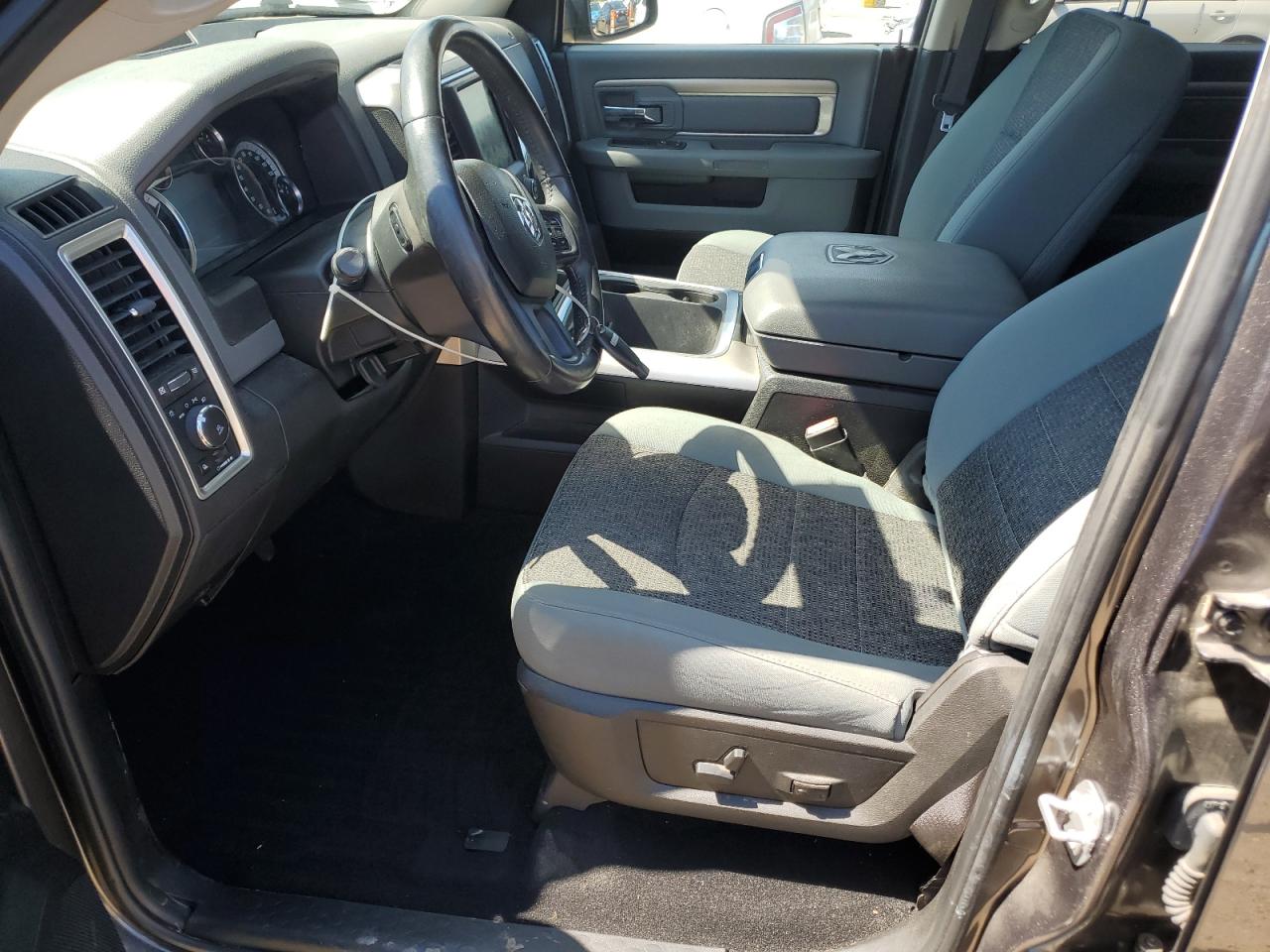 2019 Ram 1500 Classic Slt VIN: 1C6RR7LT8KS639060 Lot: 84586355