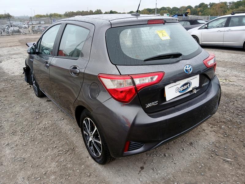 2018 TOYOTA YARIS ICON TECH VVT-I HEV 