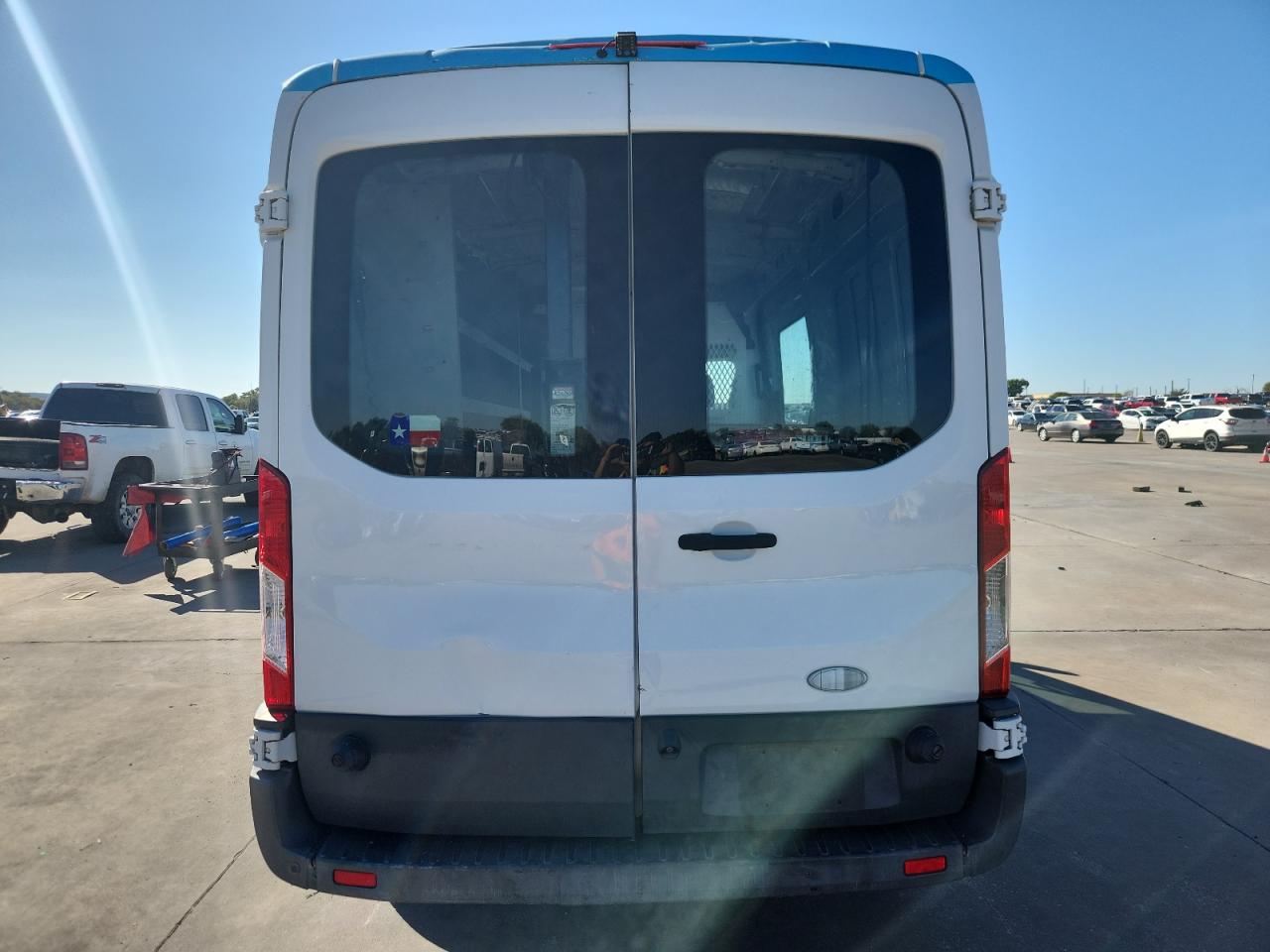 2016 Ford Transit Delivery Van VIN: 1FTYR2CM6GKA83371 Lot: 87427535