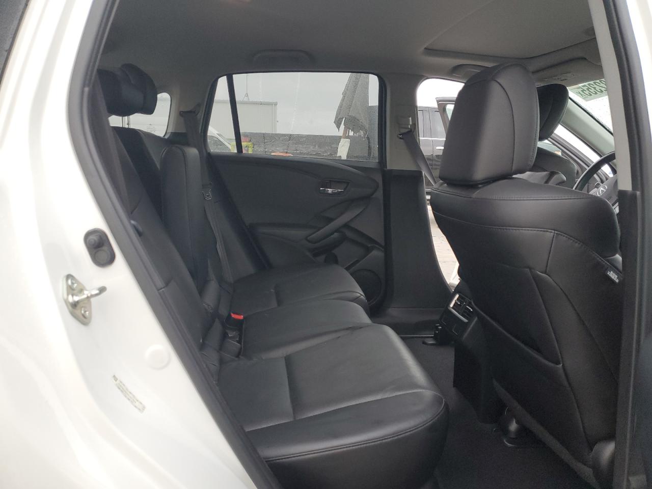 2017 Acura Rdx Technology VIN: 5J8TB4H5XHL027068 Lot: 82782355