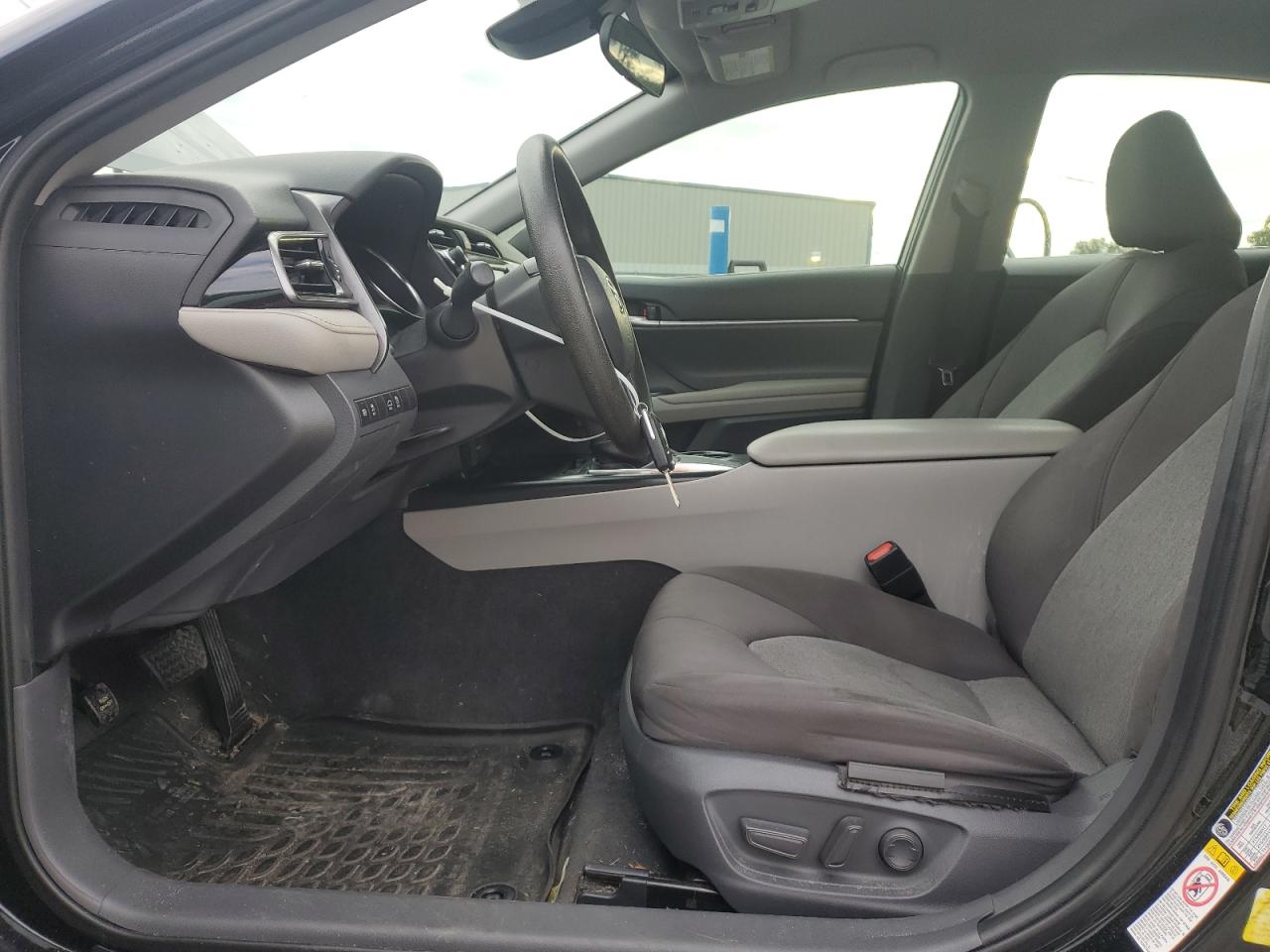 2019 Toyota Camry L VIN: 4T1B11HK4KU203143 Lot: 81706505