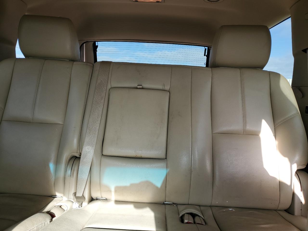 2013 Chevrolet Tahoe K1500 Lt VIN: 1GNSKBE00DR321715 Lot: 82404765