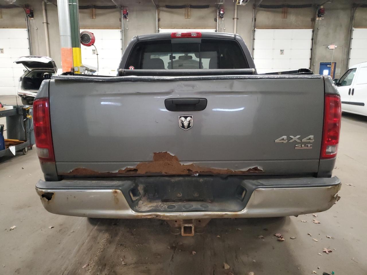 2004 Dodge Ram 1500 St VIN: 1D7HU18D24J128833 Lot: 90516875