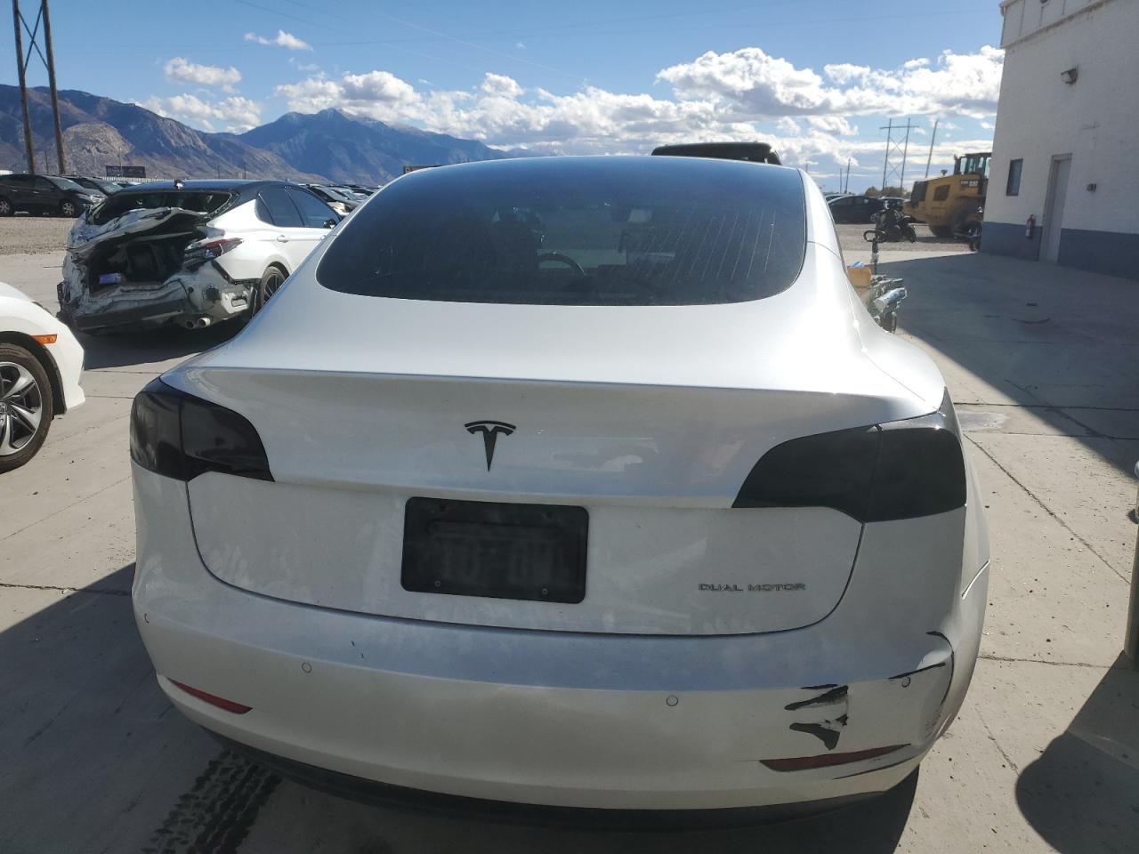 2020 Tesla Model 3 VIN: 5YJ3E1EB1LF639900 Lot: 90328645