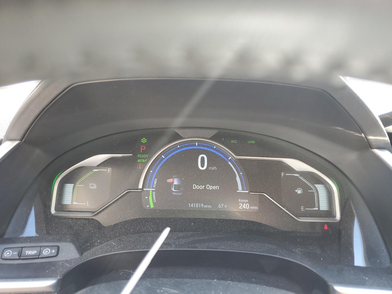 2018 Honda Clarity Touring VIN: JHMZC5F30JC017201 Lot: 87270565