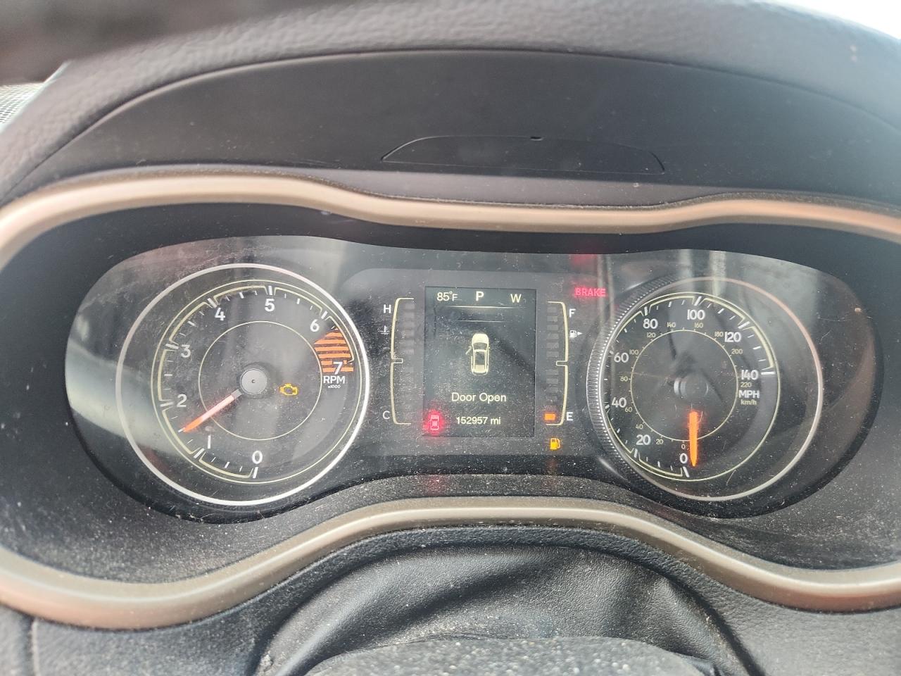 2016 Jeep Cherokee Latitude VIN: 1C4PJMCB9GW226092 Lot: 85580475