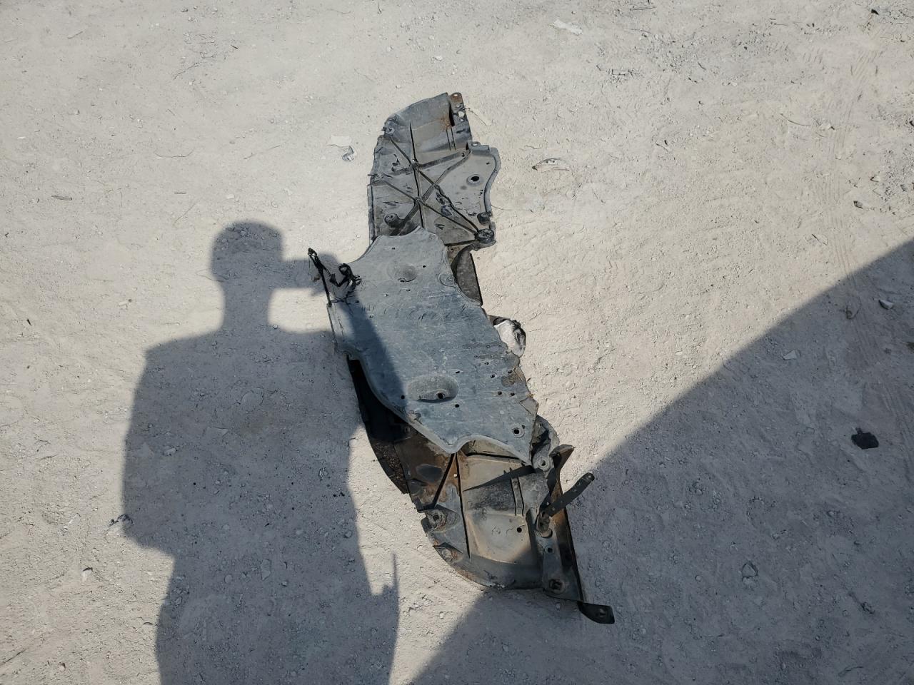 2020 Toyota Rav4 Xle VIN: 2T3W1RFV3LC057633 Lot: 85577285