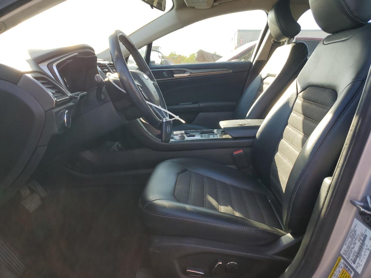 2017 Ford Fusion Se Hybrid VIN: 3FA6P0LU6HR217221 Lot: 85295285