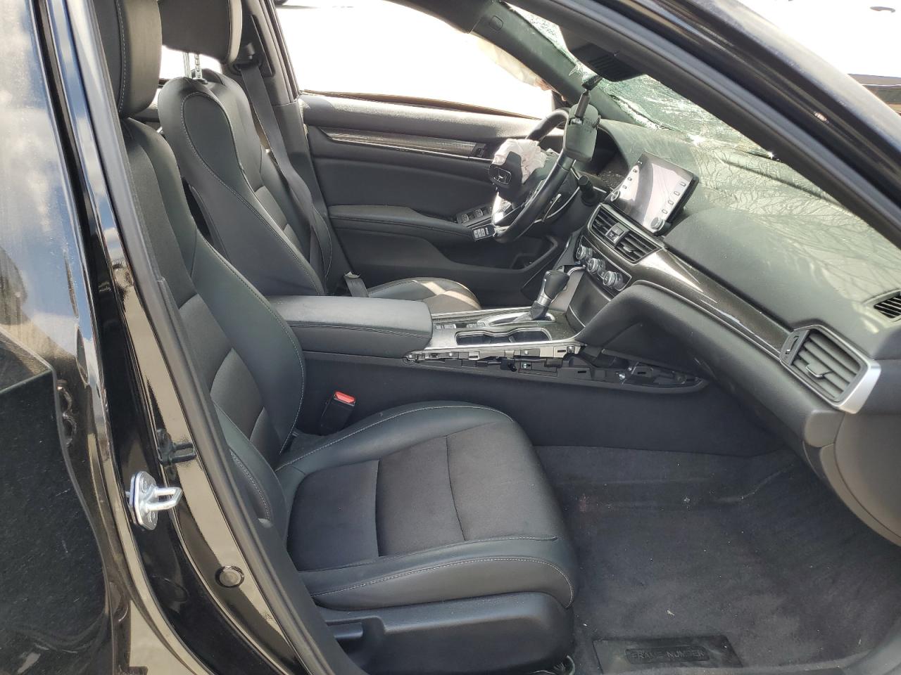 2022 Honda Accord Sport VIN: 1HGCV1F37NA094676 Lot: 84990945