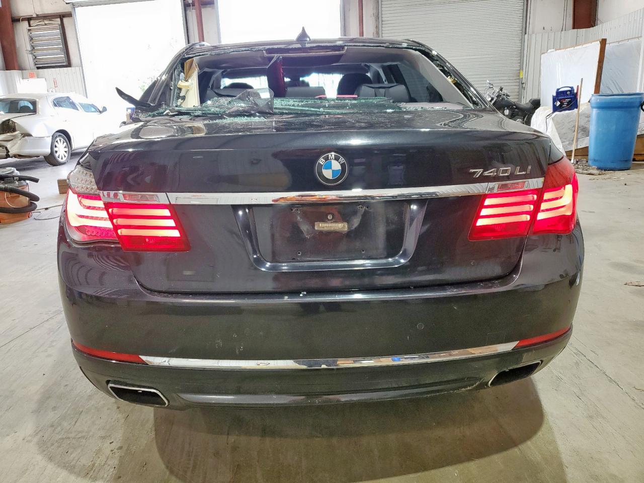 2013 BMW 740 Li VIN: WBAYE4C52DD136998 Lot: 82782055