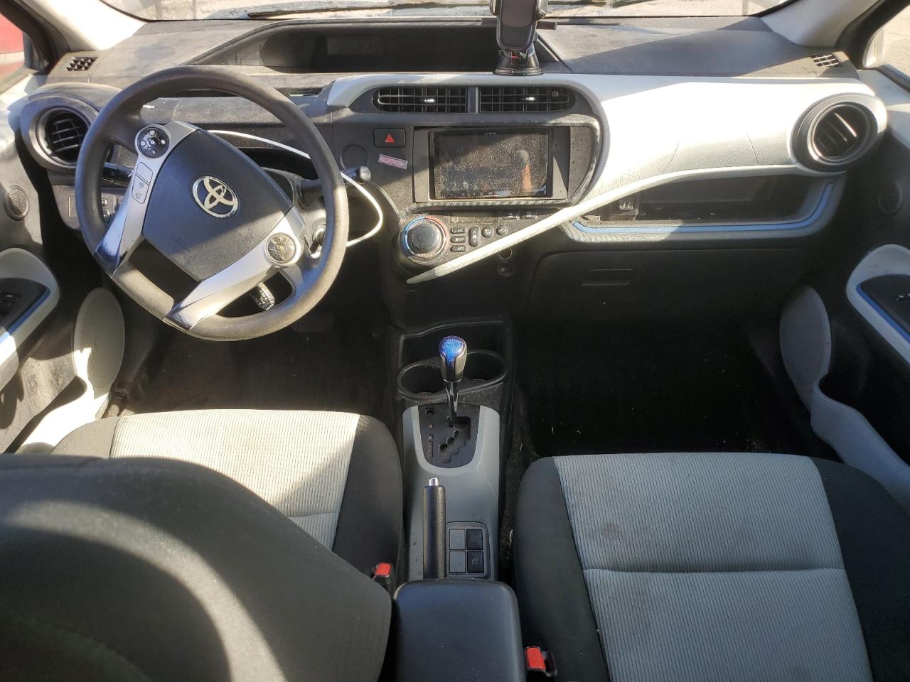 2012 Toyota Prius C VIN: JTDKDTB32C1018567 Lot: 89522695