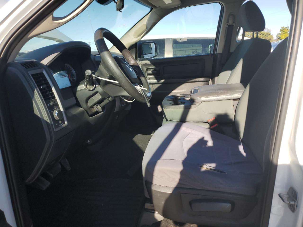 2015 Ram 1500 St VIN: 1C6RR7FG1FS768438 Lot: 87463355