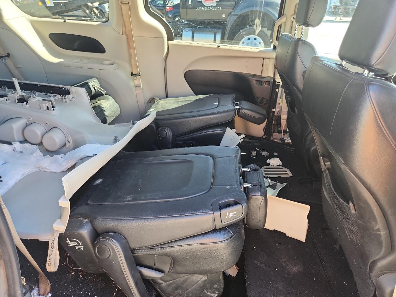 2019 Chrysler Pacifica Touring L VIN: 2C4RC1BG7KR566843 Lot: 86773715