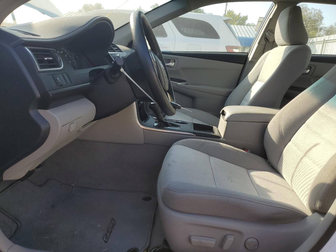 2015 Toyota Camry Le VIN: 4T4BF1FK2FR509290 Lot: 82467965