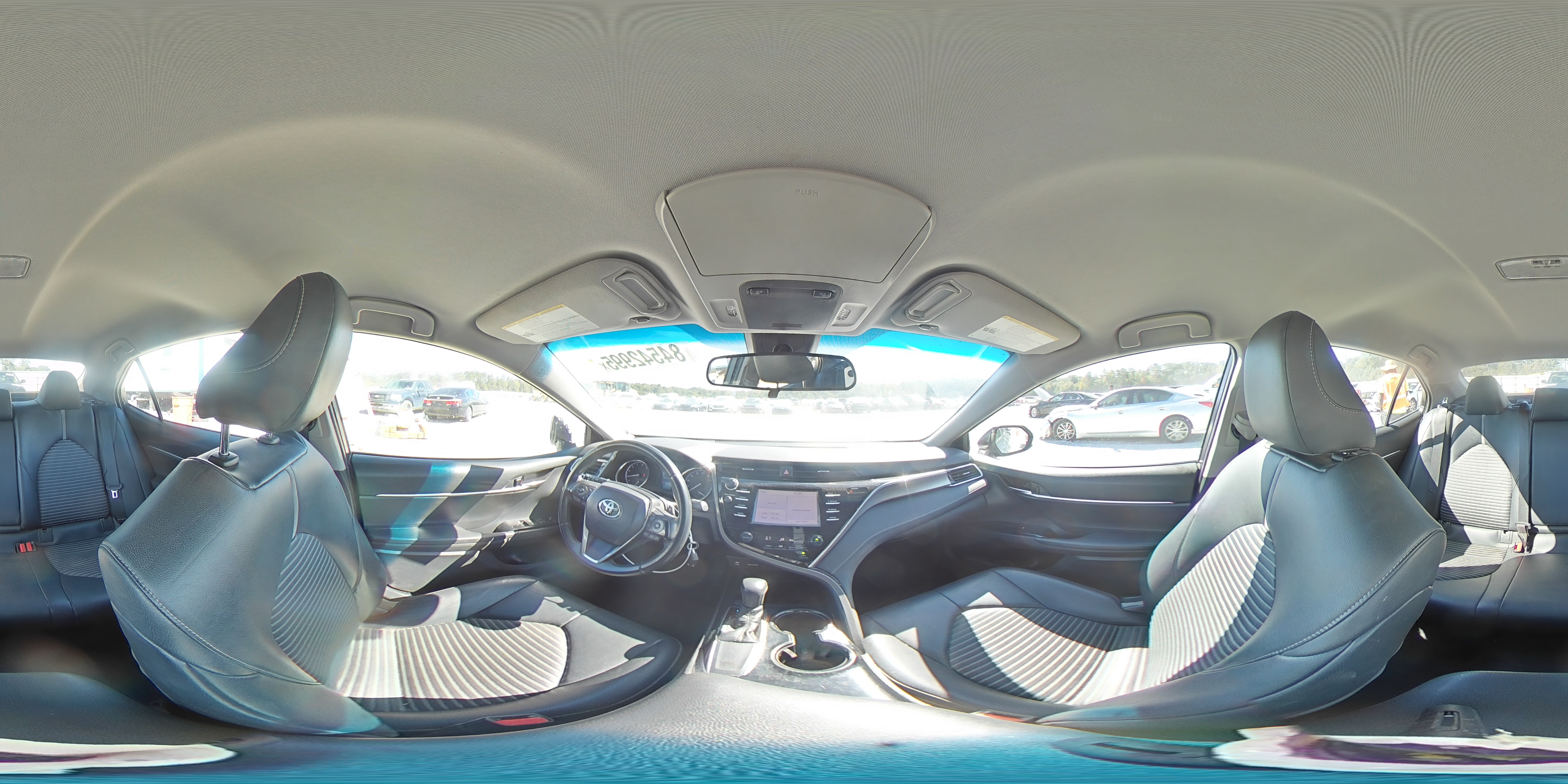 2018 Toyota Camry L VIN: 4T1B11HK5JU139810 Lot: 84542995