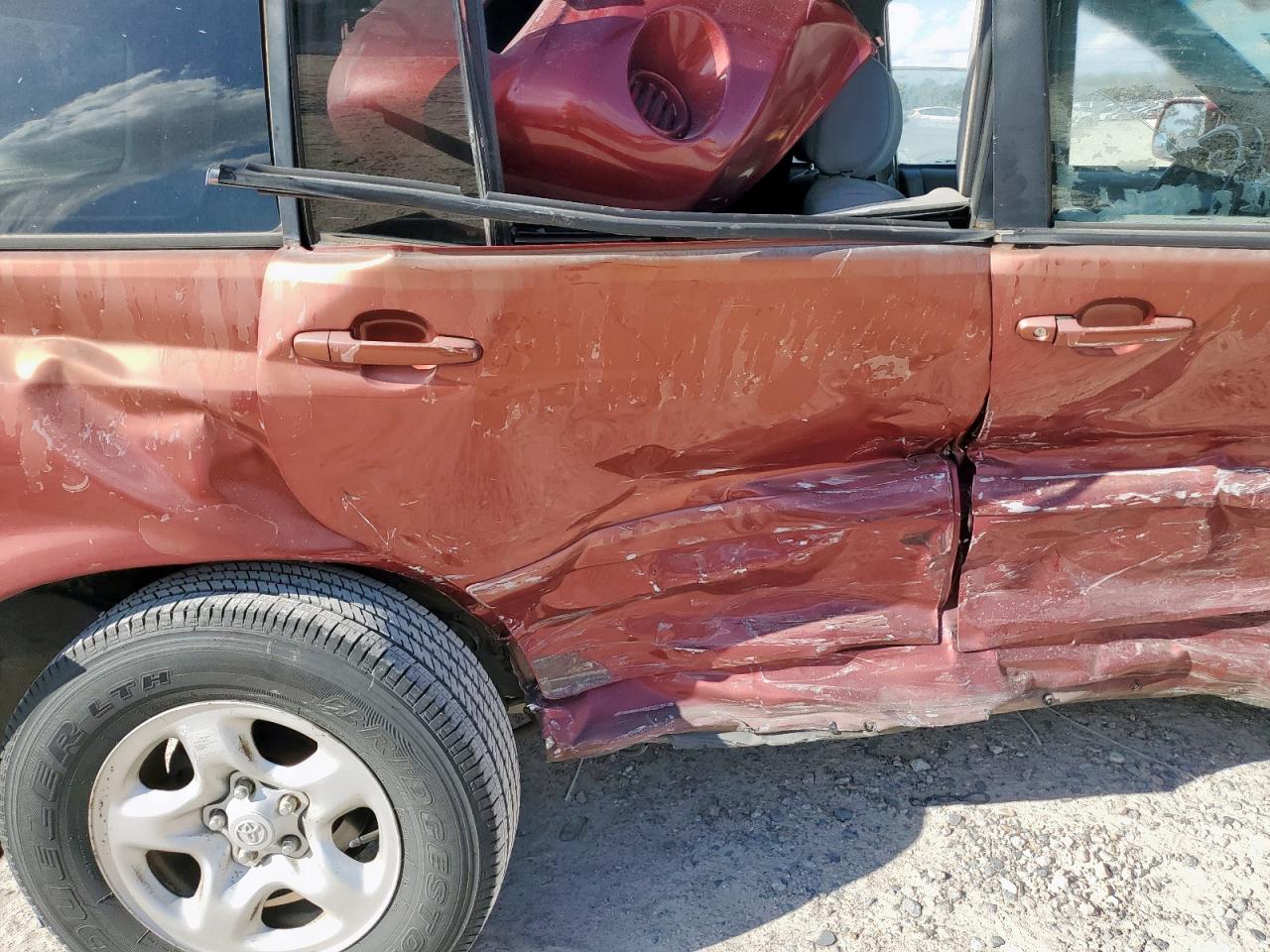 2005 Toyota Highlander VIN: JTEGD21A950107184 Lot: 82274755