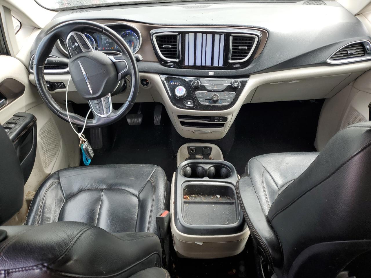 2017 Chrysler Pacifica Touring L VIN: 2C4RC1BG9HR532606 Lot: 85741485