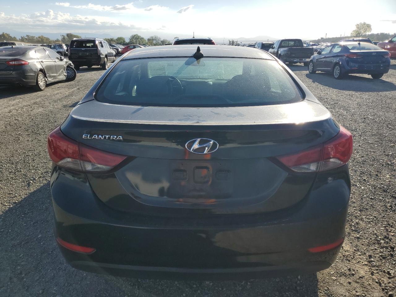 2015 Hyundai Elantra Se VIN: 5NPDH4AE0FH627305 Lot: 85874325