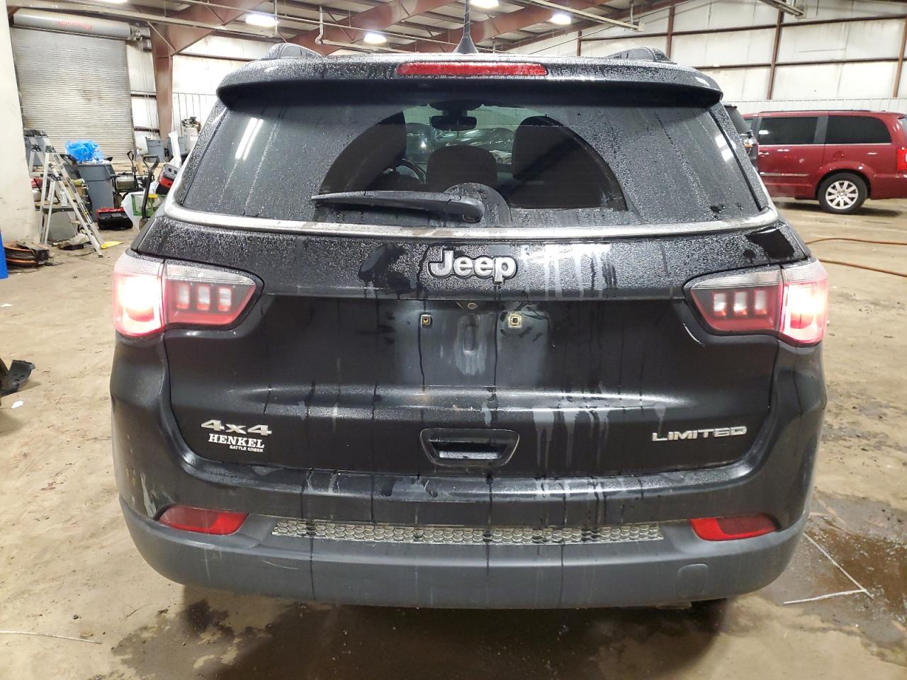 2018 Jeep Compass Limited VIN: 3C4NJDCB5JT402950 Lot: 90399205